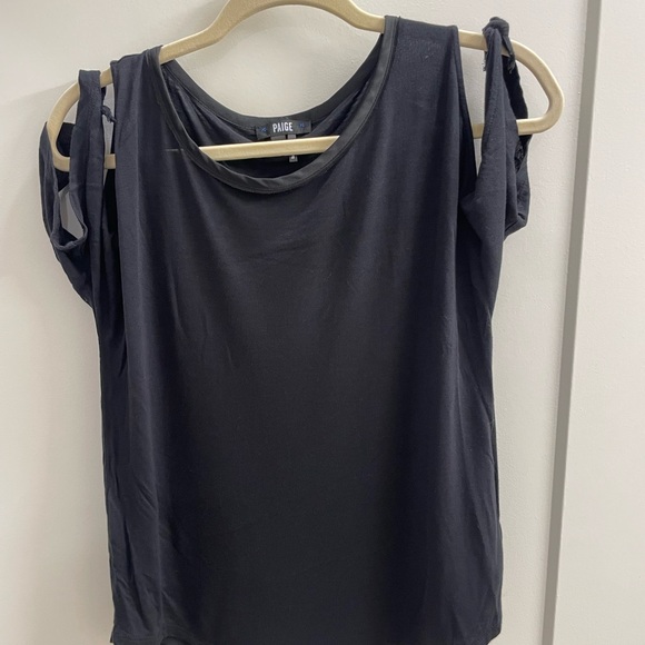 Paige Alessa Cold Shoulder Tee - Picture 4 of 8